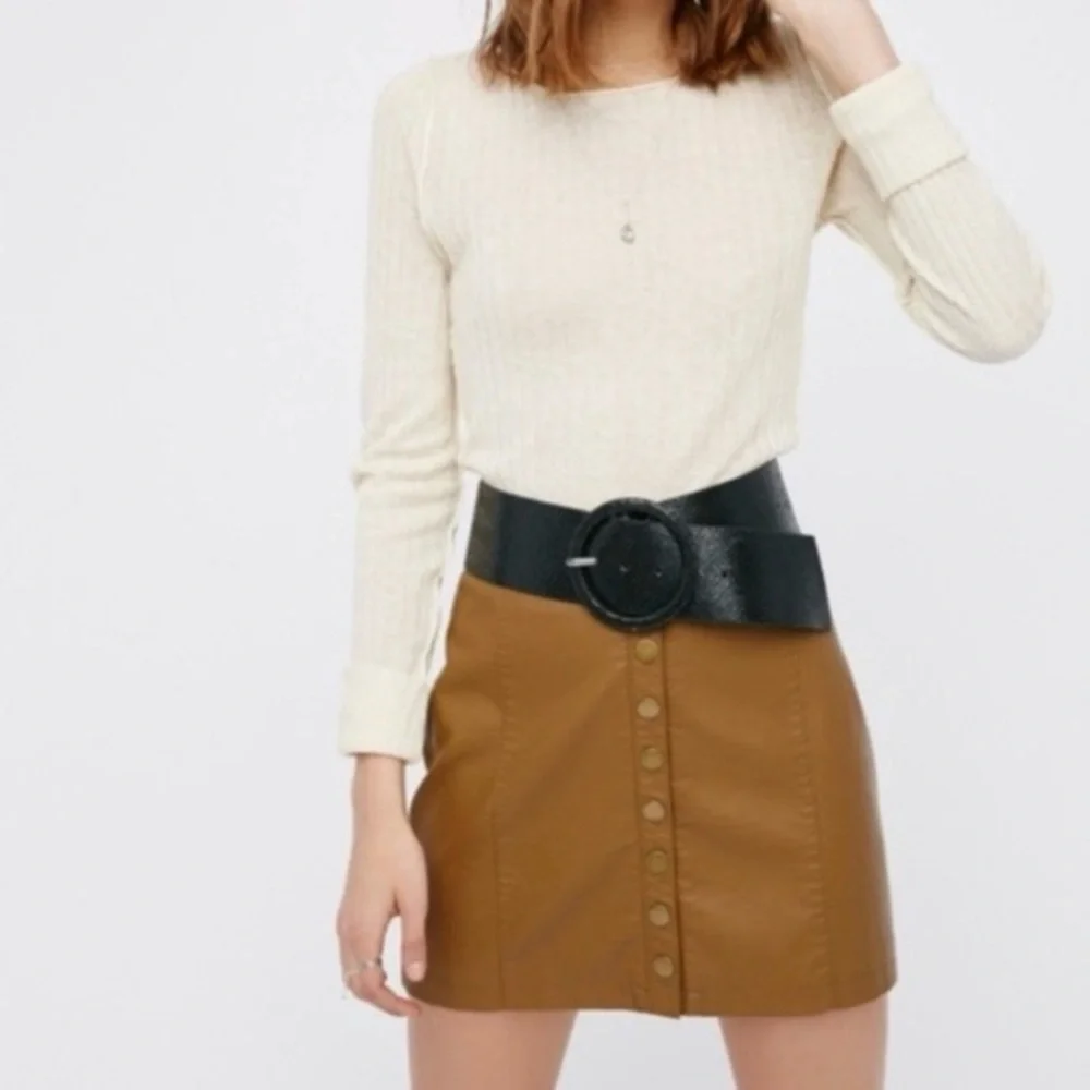 Free People Oh Snap Faux Leather Mini Skirt Size 8‎ Tan Snap Front